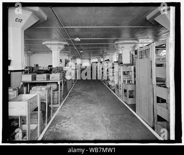 Ford Motor Co., Innenraum Abstract / Medium: 1 Negativ: Glas; 8 x 10 in. oder kleiner Stockfoto