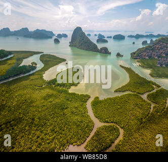 Samet Nangshe View Point in Phang Nga Nationalpark in Thailand Stockfoto