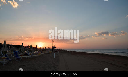 Bibione Strand am Morgen, Sonnenaufgang, Italien Stockfoto