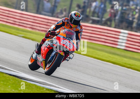 Towcester, UK. 25 Aug, 2019. 25 Aug, 2019. Jorge Lorenzo (SPA) von Repsol Honda Team während der Aufwärmphase der GoPro Britischen Grand Prix in Silverstone am Sonntag, 25. August 2019 in TOWCESTER, ENGLAND. Credit: Taka G Wu/Alamy leben Nachrichten Stockfoto