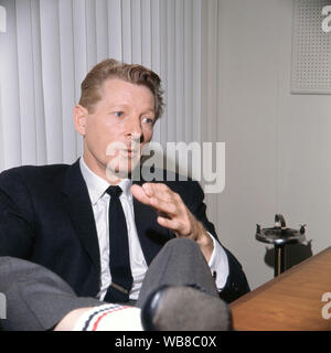 Danny Kaye (1911-1987) Komiker, Amerikansk skådespelare sångare och Här ich USA 1963 Danny Kaye. 1911-1987. Us-amerikanischer Schauspieler. Stockfoto