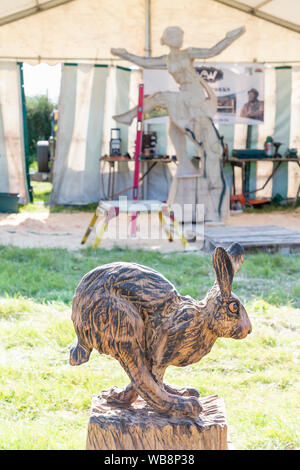 Tabley, Cheshire, UK. 25 Aug, 2019. Die 15 englischen Öffnen Kettensäge Wettbewerb im Cheshire County Showground, England - Chris Wood Ausstellungen Quelle: John Hopkins/Alamy leben Nachrichten Stockfoto