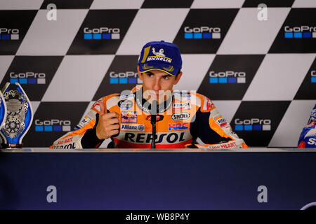 Towcester, Northamptonshire, Großbritannien. 25. August 2019. Marc Marquez (SPA) und Repsol Honda Team während der 2019 GoPro Britischen Grand Prix Moto GP in Silverstone Circuit. Foto: Gergo Toth/Alamy Live News Credit: Gergo Toth/Alamy leben Nachrichten Stockfoto