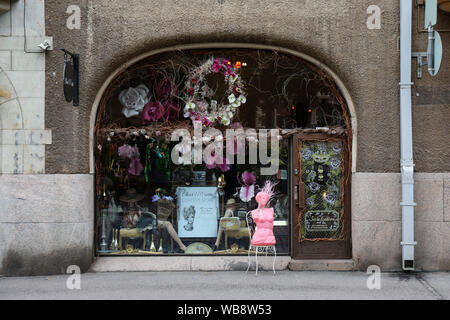CharWINette - eine Weinbar und eine Concept Store - in Punavuori Stadtteil von Helsinki, Finnland Stockfoto