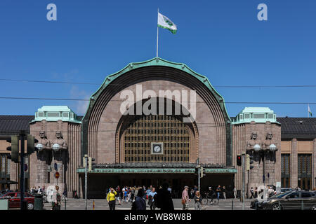 Hauptbahnhof Helsinki - entworfen von Eliel Saarinen - Haupteingang Stockfoto