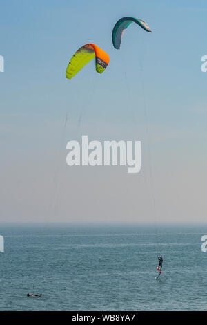 2019 Nationale Freestyle Kitesurf Meisterschaften in Ramsgate Stockfoto