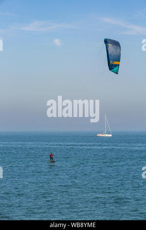 2019 Nationale Freestyle Kitesurf Meisterschaften in Ramsgate Stockfoto