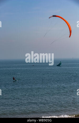 2019 Nationale Freestyle Kitesurf Meisterschaften in Ramsgate Stockfoto