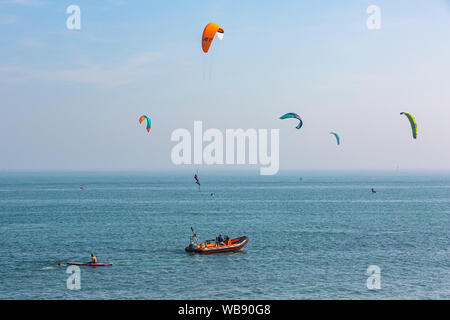 2019 Nationale Freestyle Kitesurf Meisterschaften in Ramsgate Stockfoto