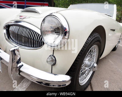 1962 Austin Healey AH3000 Mk II BT7 Roadster an die 6. Ausstellung von British Classic Cars in Lima, organisiert von der Antique Automobile Club von Peru - CAAP Stockfoto