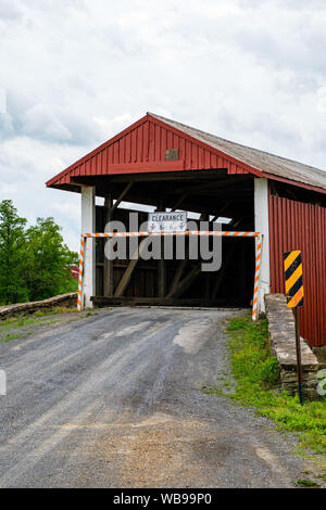 Hayes Covered Bridge, Hoover Road, West Buffalo Township, Pennsylvania Stockfoto