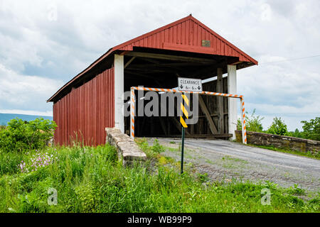 Hayes Covered Bridge, Hoover Road, West Buffalo Township, Pennsylvania Stockfoto