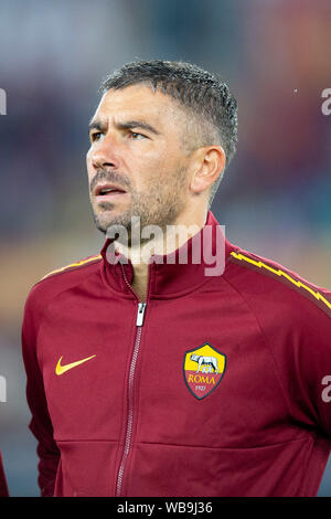 Rom, Italien. 25 Aug, 2019. Aleksandar Kolarov der AS Roma während der Serie ein Match zwischen Roma und Genua im Stadio Olimpico, Rom, Italien Am 25. August 2019. Foto von Giuseppe Maffia. Credit: UK Sport Pics Ltd/Alamy leben Nachrichten Stockfoto