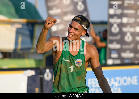 ALEX RANGHIERI UND MATTEO EINGEWACHSEN während Halbfinale Meisterschaft ...