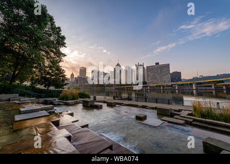 Sonnenaufgang von der Allegheny Landung Stockfoto