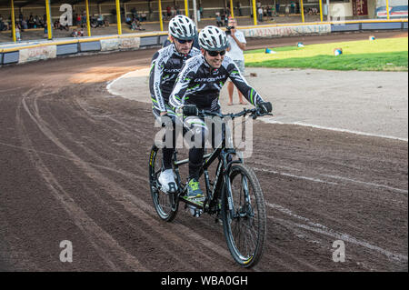 Sheffield, Großbritannien. 25 Aug, 2019. SHEFFIELD, ENGLAND AUG 25TH während der Nationalen Liga besten Paare Meisterschaft an Owlerton Stadium, Sheffield am Sonntag, den 25. August 2019 (Quelle: Ian Charles | MI Nachrichten) Credit: MI Nachrichten & Sport/Alamy leben Nachrichten Stockfoto