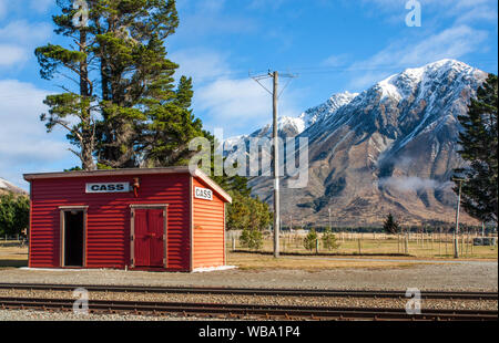 Cass, Canterbury, Neuseeland, 06. Juli 2014: Cass Bahnhof befindet sich am Anschluss an die Westküste, bekannt durch Rita Angus' Gemälde Stockfoto