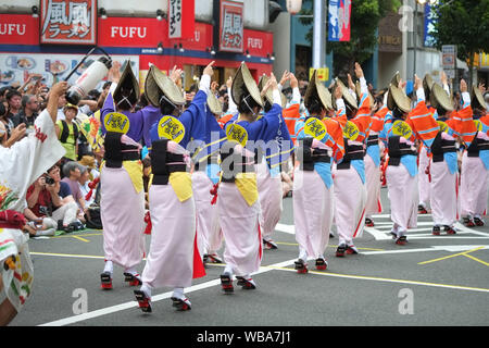 August 24, 2019, Tokyo, Japan: Die 63. Tokyo Koenji Awa-Odori Dance Festival findet am letzten Wochenende im August. Quelle: Michael Steinebach/LBA/Alamy leben Nachrichten Stockfoto