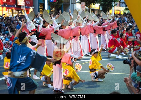 August 24, 2019, Tokyo, Japan: Die 63. Tokyo Koenji Awa-Odori Dance Festival findet am letzten Wochenende im August. Quelle: Michael Steinebach/LBA/Alamy leben Nachrichten Stockfoto