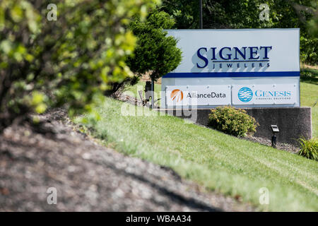 Ein logo Zeichen außerhalb des Hauptsitzes der Signet Juweliere in Akron, Ohio am 10 August, 2019. Stockfoto