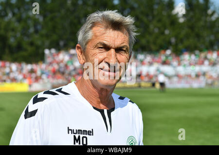 Klaus Augenthaler (ex-Fußball-Profi, Fußball-Trainer), single Foto, eins-zu-eins Schnitt, Porträt, Porträt, Porträt. Fußball Dream Match, Vilshofen Rot Weiss-FC Bayern München 1-13, am 25.08.2019, KLAUS AUGENTHALER STADION Vilshofen. DFL BESTIMMUNGEN VERBIETEN DIE VERWENDUNG DER FOTOGRAFIE ALS BILD-SEQUENZEN UND/ODER QUASI-VIDEO. | Verwendung weltweit Stockfoto