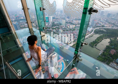 Luftbild vom Central Hanoi Stadt von Lotte Tower Observation Deck, Hanoi, Vietnam. Stockfoto