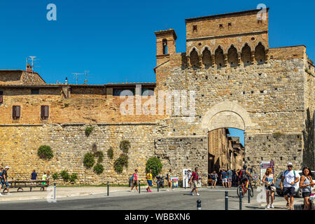 Porta San Giovanni Haupteingang, San Gimignano Stockfoto