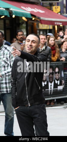 ADAM DEACON Schauspieler, Schriftsteller, Rapper und Direktor dargestellt in Leicester Square, London, Vereinigtes Königreich. Stockfoto