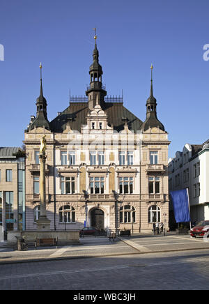 Tschechische bank im Böhmischen Paradies (Cesky raj) Square in Turnov. Der Tschechischen Republik Stockfoto