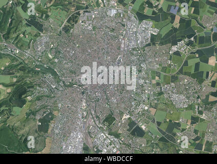 Luftaufnahmen von Dijon, die Hauptstadt der Region Bourgogne-Franche-Comte, Frankreich. Bild in 2017 berücksichtigt. Stockfoto