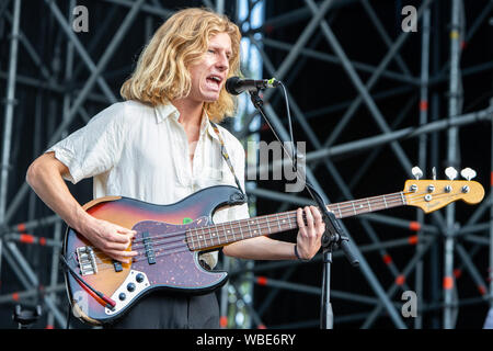 Turin Italien. 25. August 2019. Die australische Band Pakete führt live auf der Bühne Spazio 211 während der "Heutige Festival 2019". Stockfoto