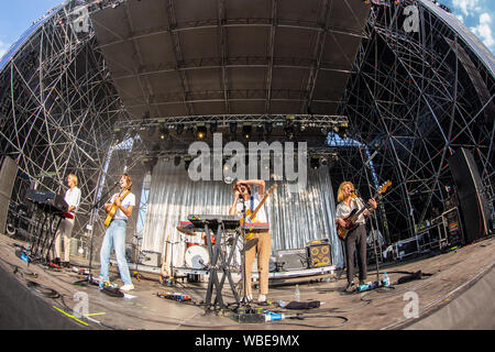 Turin Italien. 25. August 2019. Die australische Band Pakete führt live auf der Bühne Spazio 211 während der "Heutige Festival 2019". Stockfoto