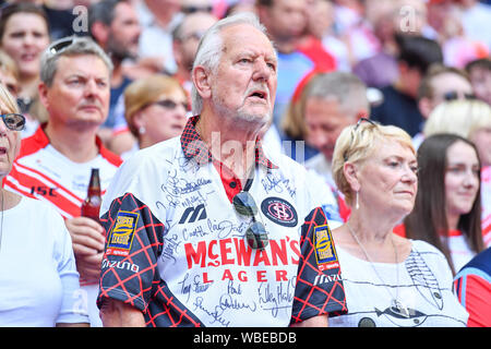 24. August 2019, Wembley Stadion, London, England; 2019 Coral das Endspiel um den Challenge Cup; St Helens vs Warrington Wölfe; St. Helens Fans während der vor dem Spiel Quelle: Craig Thomas/News Bilder Stockfoto