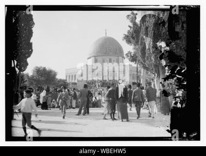 Beerdigung von König Hussein, Jerusalem, Moschee von Omar [d.h., Felsendom] Abstract / Medium: G. Eric und Edith Matson Fotosammlung Stockfoto