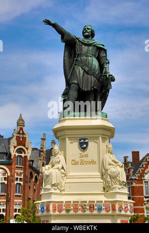 Statue von Jacob Van Artevelde in der Vrigdagmarkt Marktplatz, Gent, Belgien Stockfoto