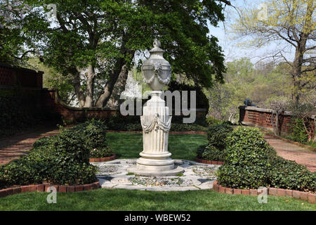 Blick auf den Garten in Dumbarton Oaks in der Nähe von Georgetown, Washington, D.C Stockfoto
