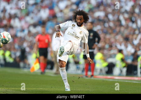 Madrid, Spanien. 24 Aug, 2019. Marcelo (Real) Fußball: Spanisch "La Liga Santander' Match zwischen Real Madrid CF 1:1 Real Valladolid CF im Santiago Bernabeu in Madrid, Spanien. Credit: mutsu Kawamori/LBA/Alamy leben Nachrichten Stockfoto