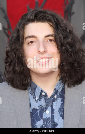 Los Angeles, USA. 26 Aug, 2019. Nick Wolfhard in New Line Cinema's 'Es Kapitel Zwei "Weltpremiere statt im Regency Dorf Theater in Westwood, CA, 26. August 2019. Foto: Joseph Martinez/PictureLux Credit: PictureLux/Hollywood Archiv/Alamy leben Nachrichten Stockfoto