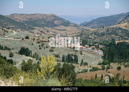 Dörfer in verschiedenen Teilen der Türkei, weisen Besonderheiten der verschiedenen Architektur und Ihre spezifischen Plazierungen. Stockfoto