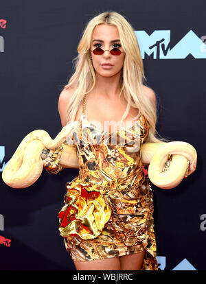 Tana Mongeau Teilnahme an den MTV Video Music Awards 2019 im Prudential Center in Newark, New Jersey statt. Stockfoto