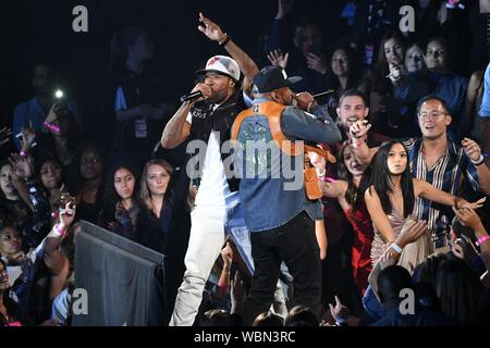 Newarke, USA. 26 Aug, 2019. Method Man und Redman nimmt an den MTV Music Video Awards im Prudential Center am 26. August 2019 in Newark, New Jersey. Credit: MediaPunch Inc/Alamy leben Nachrichten Stockfoto