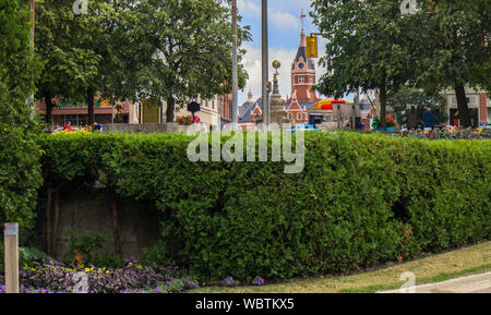 Das Rathaus der Stadt Stratford (Ontario), gesehen von der York Street. Stockfoto