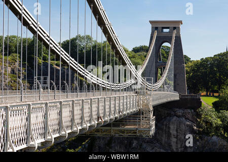 Clifton Suspension Bridge über den Avon Gorge, Bristol. Von Isambard Kingdom Brunel konzipiert und im Jahr 1864 abgeschlossen. Stockfoto