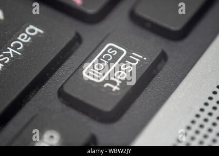 Extreme Makro der Schlüssel auf einem Laptop Tastatur Stockfoto