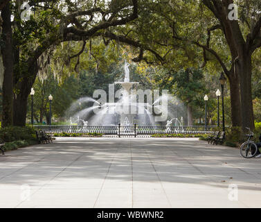 Historische Brunnen in Forsythe Park, Savannah, Georgia Stockfoto