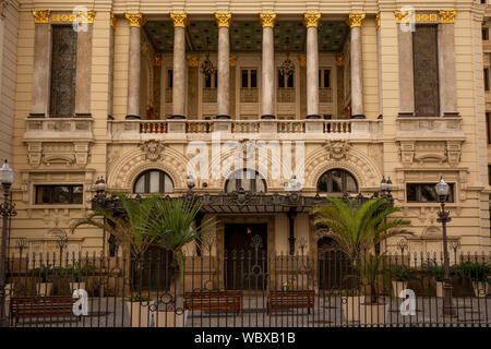 Theatro Municipal im Zentrum von Rio de Janeiro, Brasilien Stockfoto