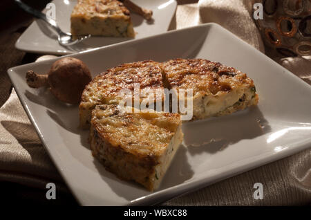 Reis und Wild Mushroom Cheese Tart Stockfoto