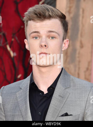 WESTWOOD, CA - 26. August: Nicholas Hamilton besucht die Premiere von Warner Bros. Pictures' "Es Kapitel Zwei im Regency Dorf Theater am 26. August 2019 in Westwood, Kalifornien. Stockfoto