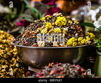 Im Inneren der Hauptmarkthalle in Duschanbe, Hauptstadt Tadschikistans Stockfoto