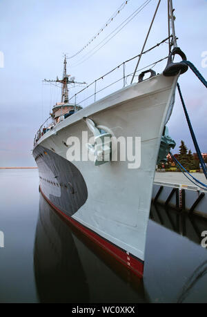 Alte Zerstörer in Gdynia. Polen Stockfoto